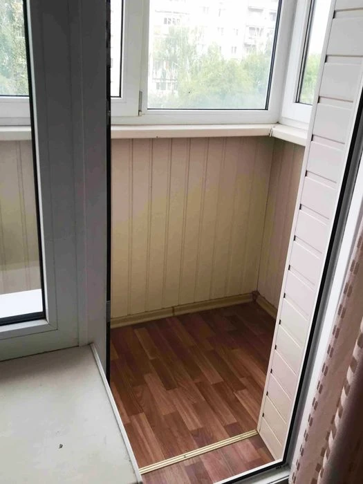 D1A  Продам 1 к.кв, Пятихатки, Курчатова 10, БАМ.