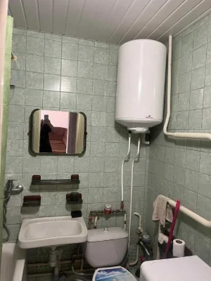 D1A  Продам 1 к.кв, Пятихатки, Курчатова 10, БАМ.