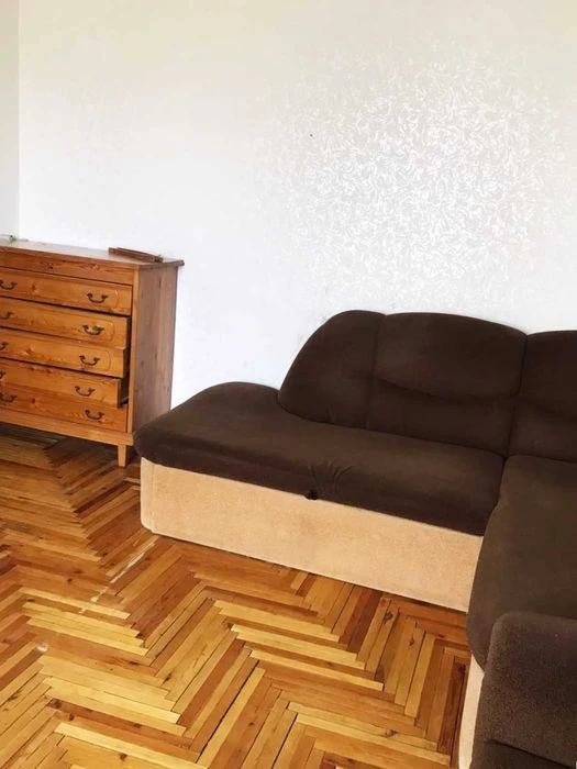 D1A  Продам 1 к.кв, Пятихатки, Курчатова 10, БАМ.