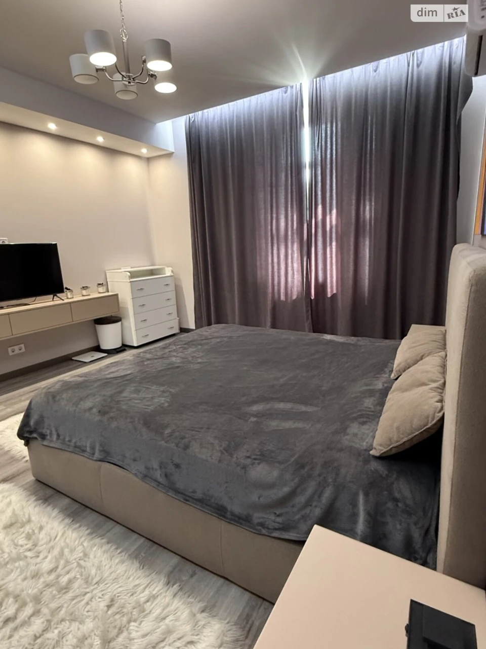 Продаж Квартира Парк Л.Глоби