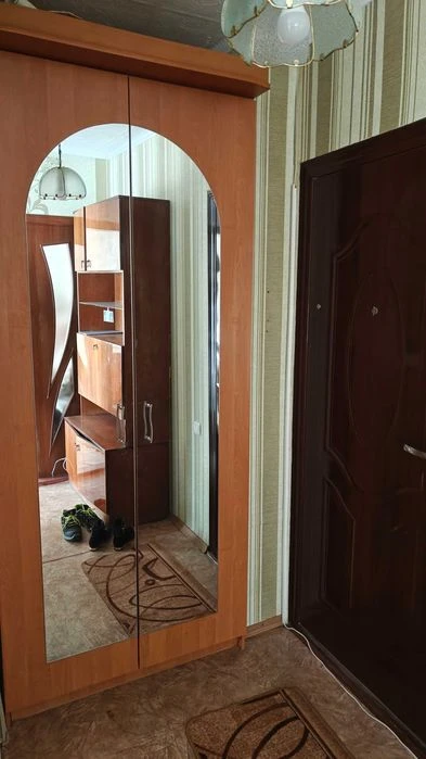 And. S1  Продаж 1 кімнатної квартири, вул. Нескорених 47 А
