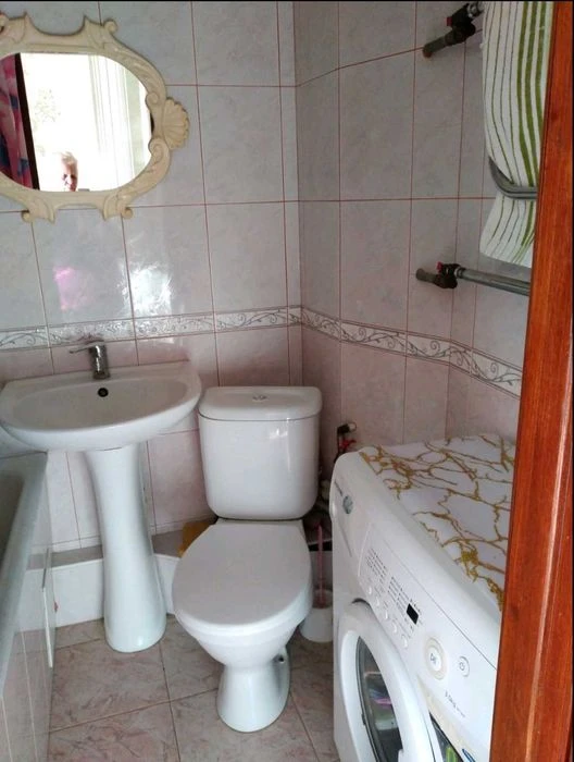 And. S1  Продаж 1 кімнатної квартири, вул. Нескорених 47 А