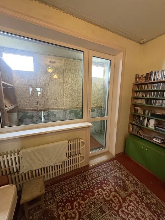 Продам 4 комнатную квартиру, Архитекторов, 22