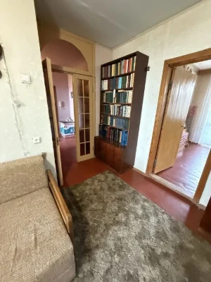 Продам 4 комнатную квартиру, Архитекторов, 22