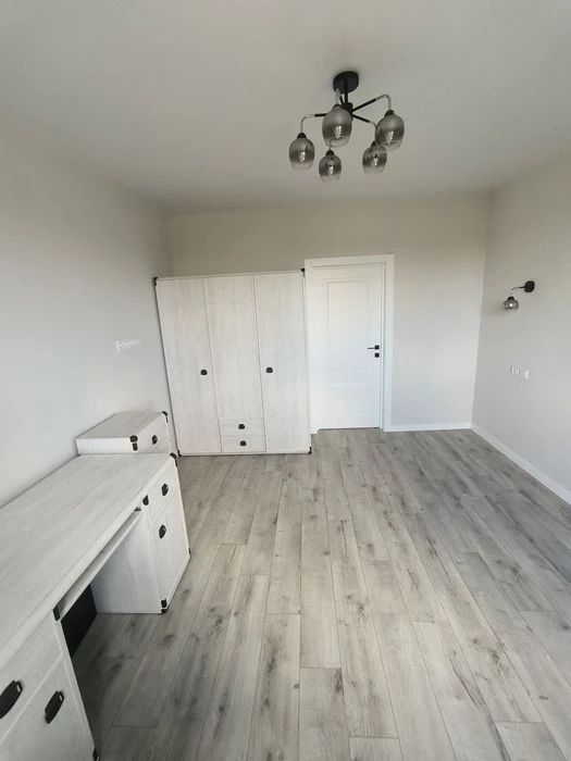 Spacious 4-room apartment on Vorobyova, Kurskaya, Fuchika, Vo