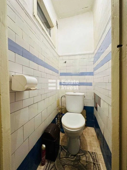 Продам 2 кімн. квартиру на пр. Науки, 66.