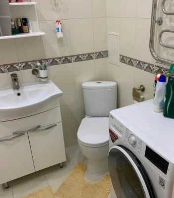Срочно! Без посредников! Продам 3к кв м.Г.Труда