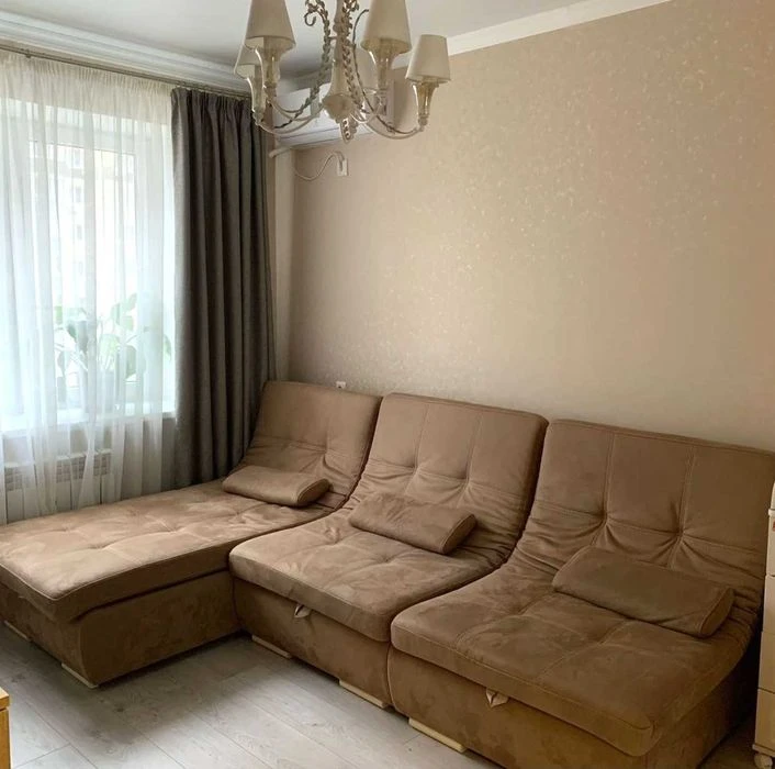 Срочно! Без посредников! Продам 3к кв м.Г.Труда