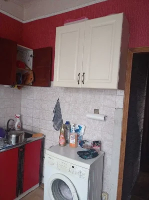 Продам велику 3-и кімнатну квартиру сталінку біля Південгого