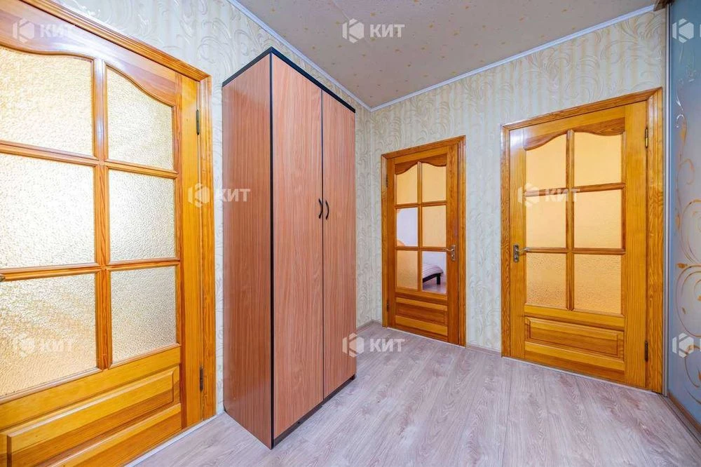 3к.70м2 Спортивна (Спортивная, Защитников Украины, ул. Полев
