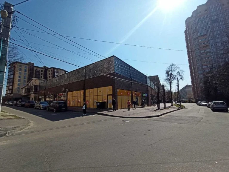 Продаж 2-к. квартира 100 м², новобудова, 1 хв до метро Холод