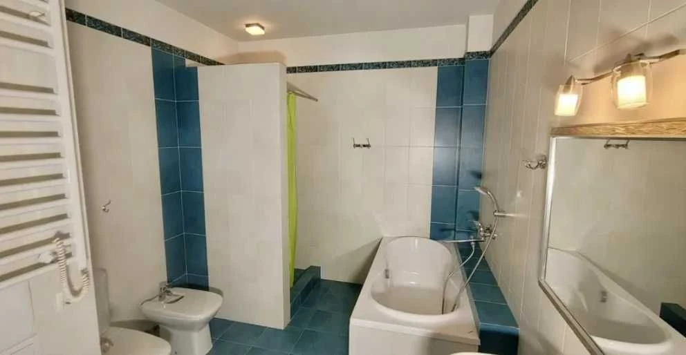 Ляпунова 16! АВАНТАЖ! Научная! Продам 2 ком квартиру 92 м2