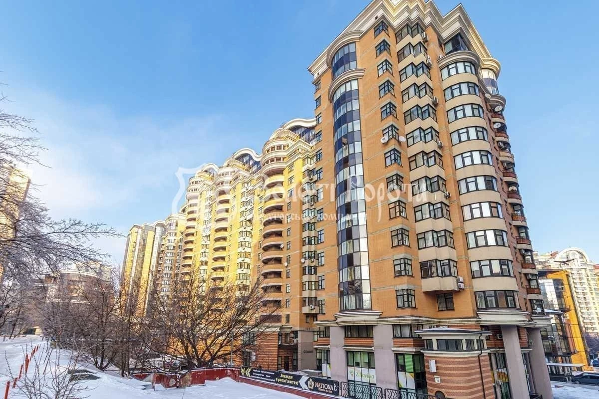 4-room apartment for sale 210 m², Staronavodnytska St., 1