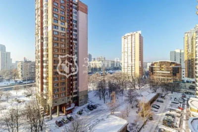 4-room apartment for sale 210 m², Staronavodnytska St., 1