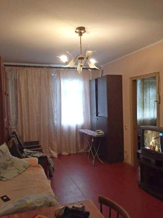 Продам 4 ком. квартиру на Салтовке.