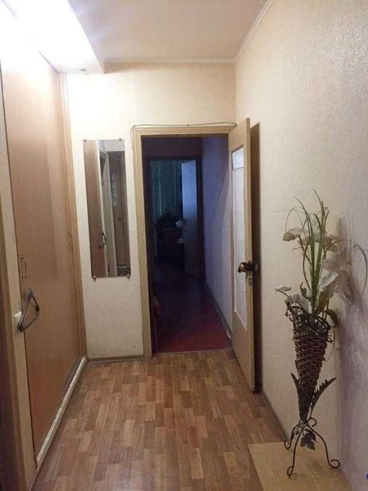 Продам 4 ком. квартиру на Салтовке.