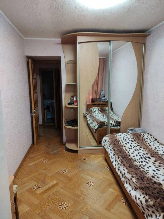 4к.квартира, район Метро, кирпичный дом, проспект Аэрокосмич