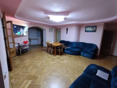 4к.квартира, район Метро, кирпичный дом, проспект Аэрокосмич