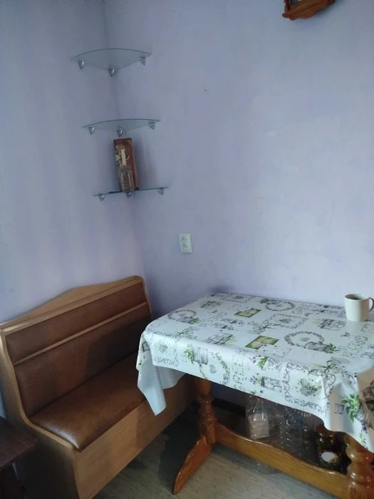 Продам 1 к.квартиру П'ятихатки пр. Ак.Курчатова 27