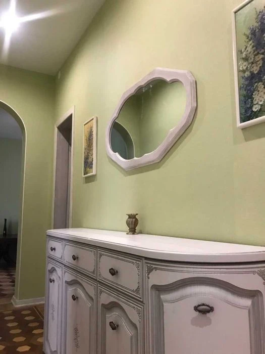 Gk Продам 3 комнатную квартиру рядом с метро