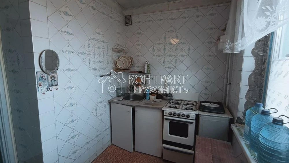 Продаж 3кімнатної кварири під ремонт Жуковського