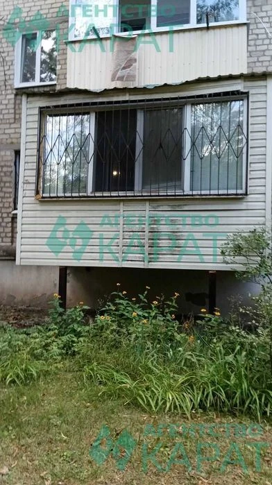 Продам 2 квартиру пос. Жуковського (Жуковского), в гарному с