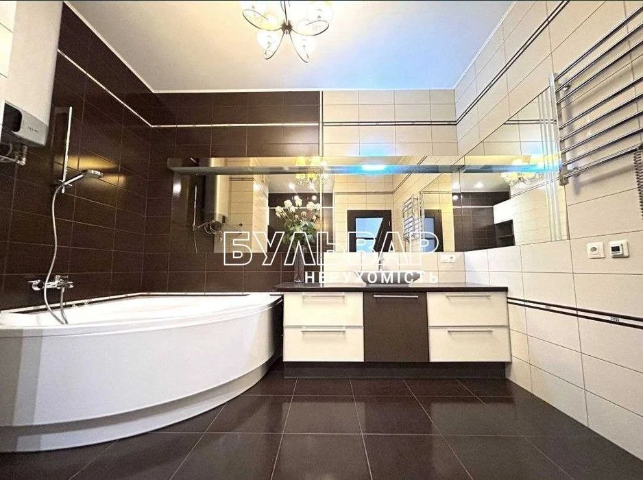 ЖК АДМИРАЛ. Продам 4 к. квартиру - 150 м2. ТРИ СПАЛЬНИ‼️ м.