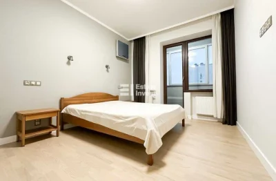 Продам 3 кімн. квартиру в новобудові на пр. Перемоги, 66Е