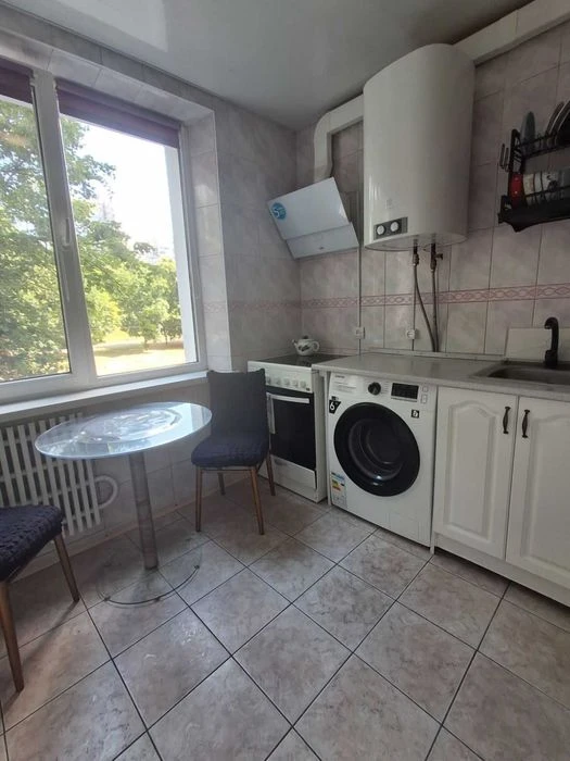 Продам 3 к. квартиру Краснодарская Едности 626 м/н Академика