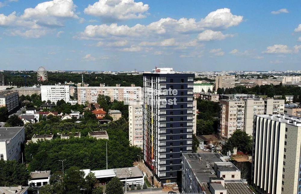 2 к. кв на вул. Професора Отамановського (Коломенська), 4, Ж