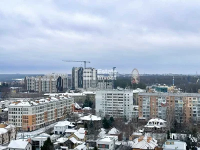2 к. кв на вул. Професора Отамановського (Коломенська), 4, Ж