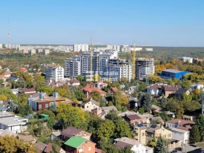 2 к. кв на вул. Професора Отамановського (Коломенська), 4, Ж