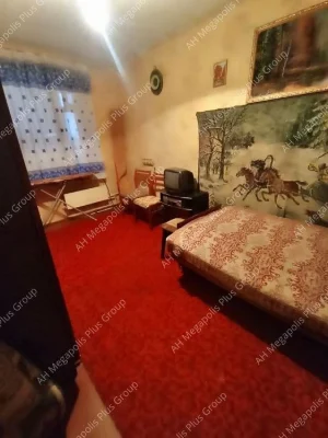 Продаж 2-кімнатної квартири / Мереф'янське шосе, 34