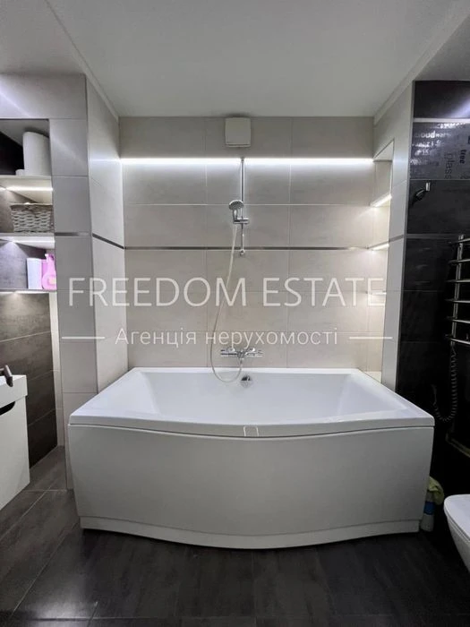 95 тыс.$ ПРОДАЖА / Квартира с новым ремонтом / Гагарина / Ле