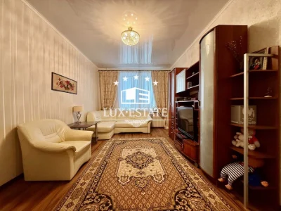 Продажа 3-комнатной квартиры на Кузнечной 32. Центр!