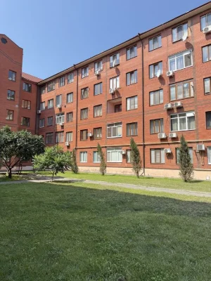 Продам гарну 3.к квартиру, Новоолександрівська, 54-а, Журавл