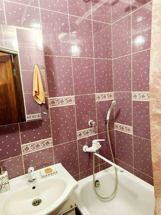 Продам 3 к квартиру, р-н Пятихатки, єВідновлення
