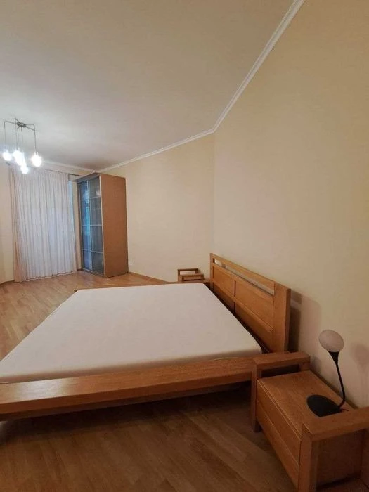 For sale 3 rooms Lyuteranska 27/29 Pechersk Center Government Quarter
