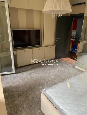 Продам 3 к.кв - 96 м2, Центр, Новострой, Авантаж, Ляпунова 1