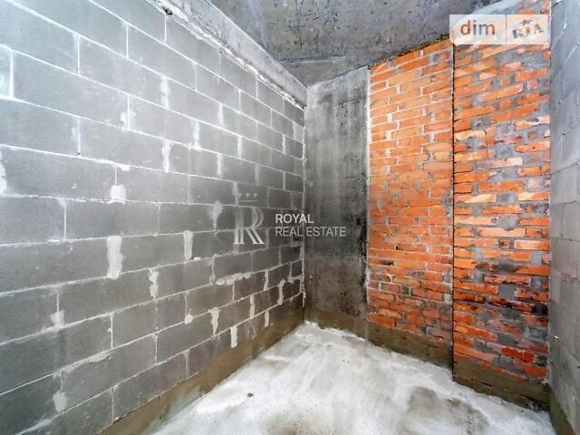 Sale of 4-room apartment 90.5 sq. m on Beresteyskyi Avenue 11 • I
