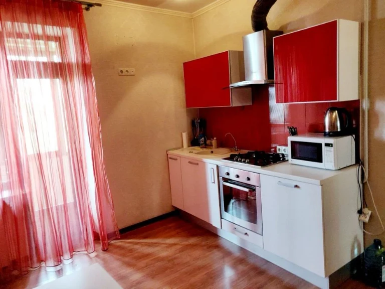 В продаже 2 комнтатная квартира, Центр, Сумской Рынок