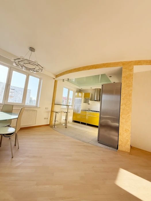 Продам 3 комн кв на Северной Салтовке
