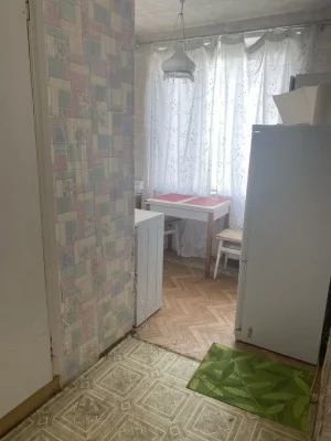 Продается 2 х комн кв на Победы