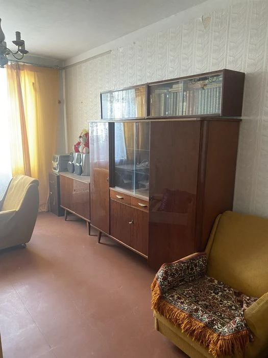 Продается 2 х комн кв на Победы