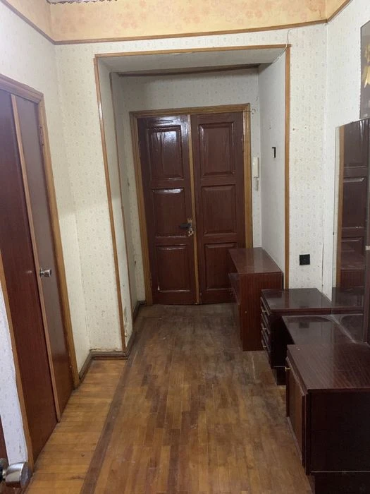 Продам 3-х к.кв 74 м.кв метро Научная ул.Шатиловская