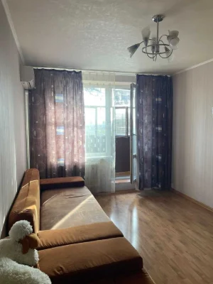 Продам 2 комн.квартиру на Салтовке в районе метро (405027)
