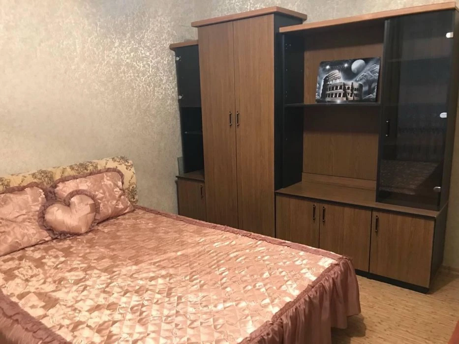 Продам 2 ком кв метро Научная ул Космическая