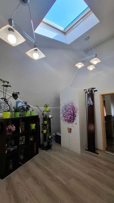 Екс! Продам 3к двоповерхову квартиру 120м2, 3й та 4й поверхи