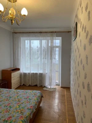 Продам 3х ком ГОСПРОМ в  центре Харькова Данилевского 31