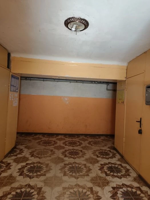Продам 2комнаты на Отакара Яроша!